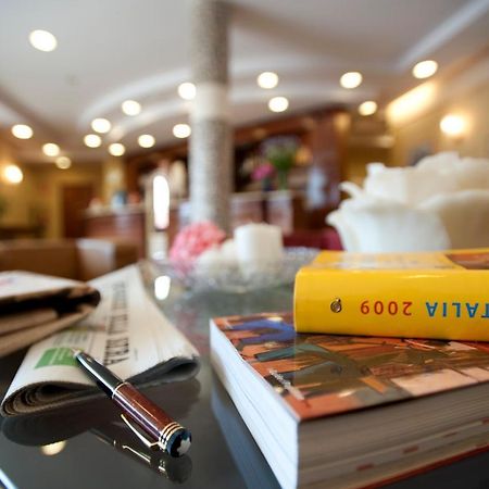 Wine Hotel Munin Canale Buitenkant foto
