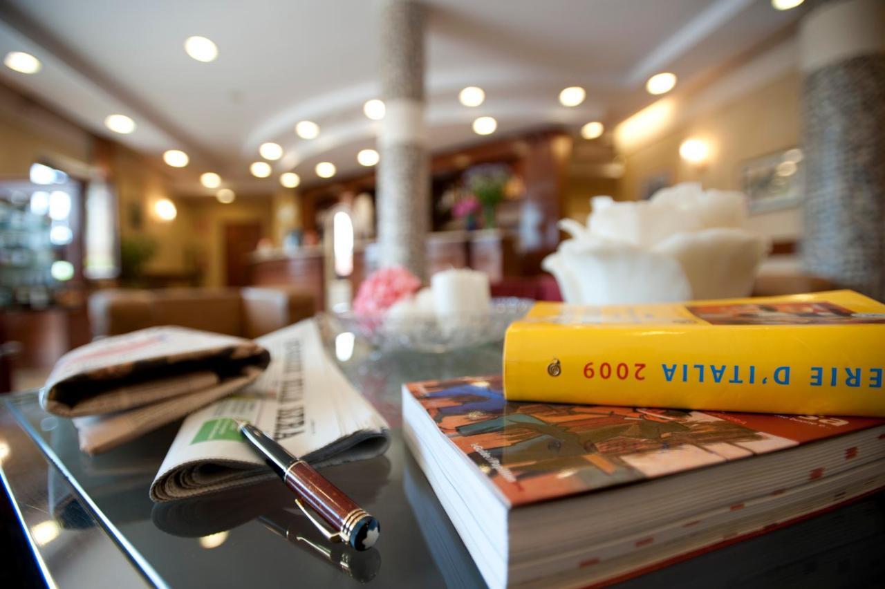 Wine Hotel Munin Canale Buitenkant foto